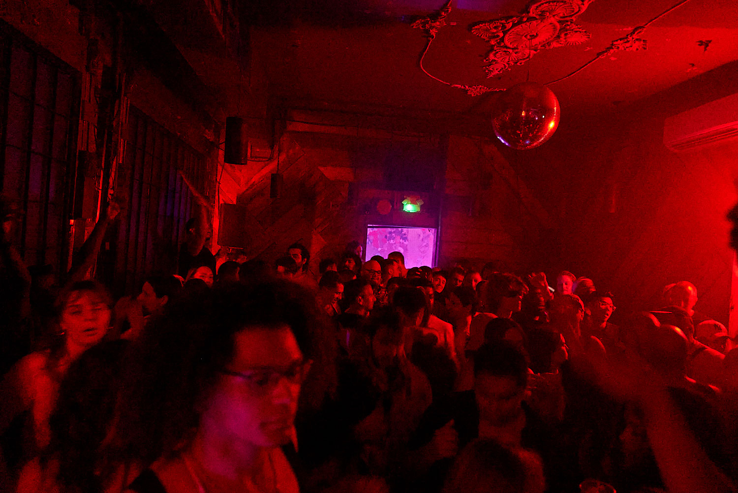 Female DJs photo 7